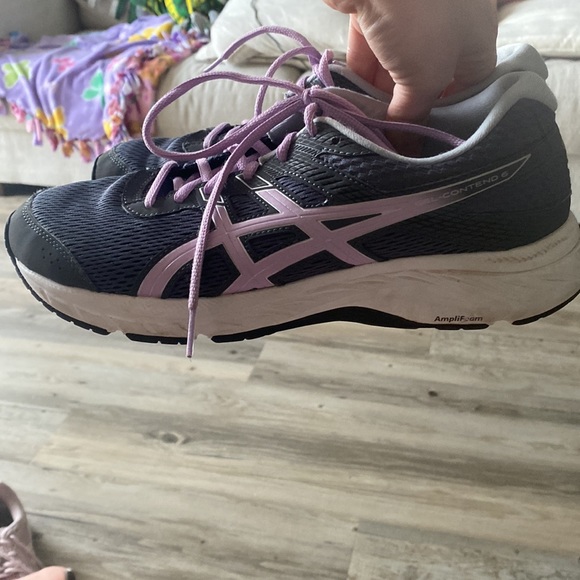 Womens Asics EVERYDAY COMFORT amplifoam shoes - Picture 2 of 5